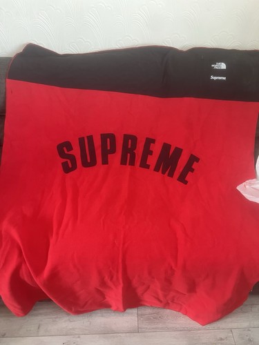 Supreme the north face - north,