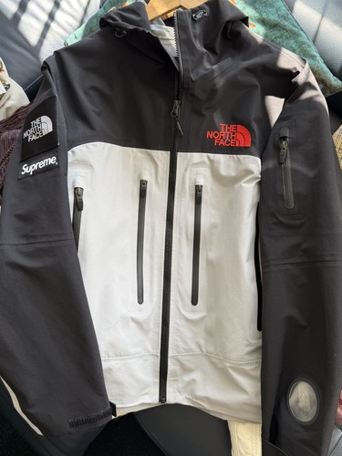 Bnwt supreme the - bnwt,