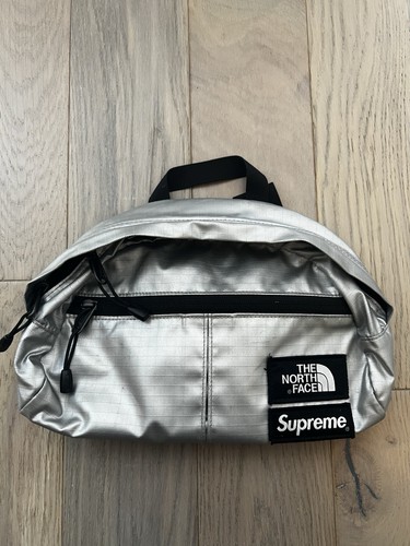 Supreme the north face - supreme, x